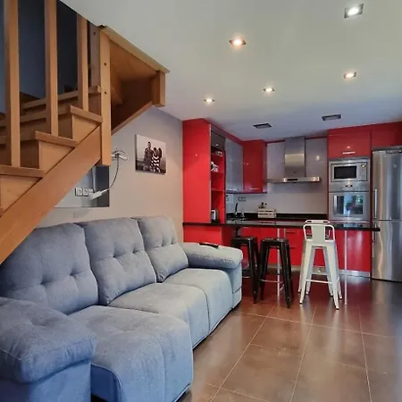 Feriehus La Pitufina Blue *